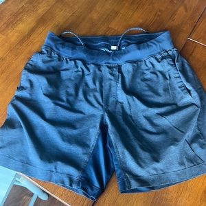 Lululemon mens THE short